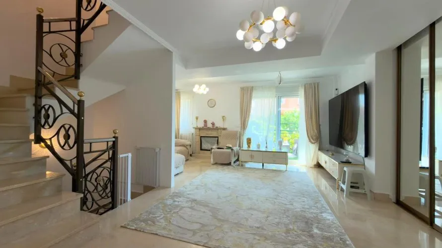 5 bedrooms house for sale, San Juan, Spain No. 1343 № 4