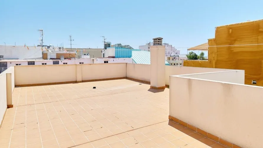 228m² penthouse for sale, Torrevieja, Spain No. 595 № 2