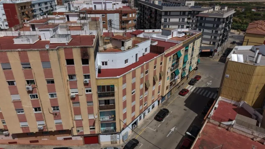 1 bedroom penthouse for sale, Manises, Spain No. 1424