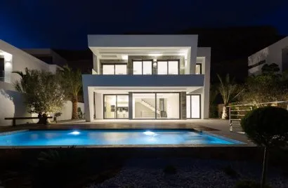 5 bedrooms villa for sale, Finestrat, Spain No. 1317