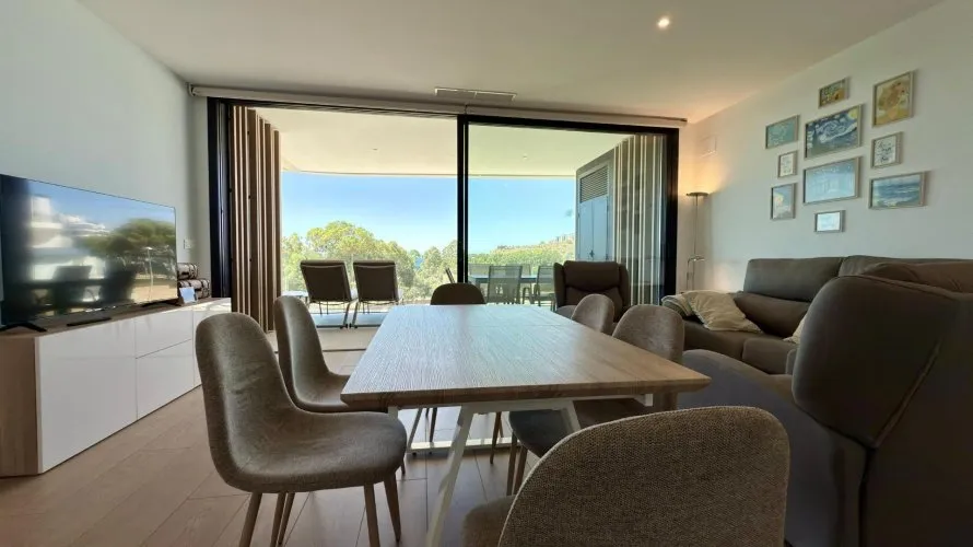 2 bedrooms apartment for sale, Villajoyosa, Spain No. 144 № 3