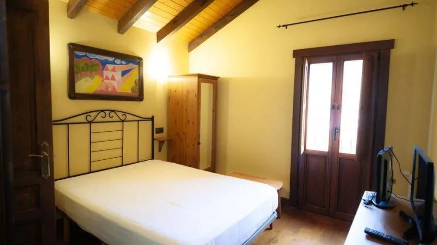 8 bedrooms villa for sale, Lena, Spain No. 1243 № 12