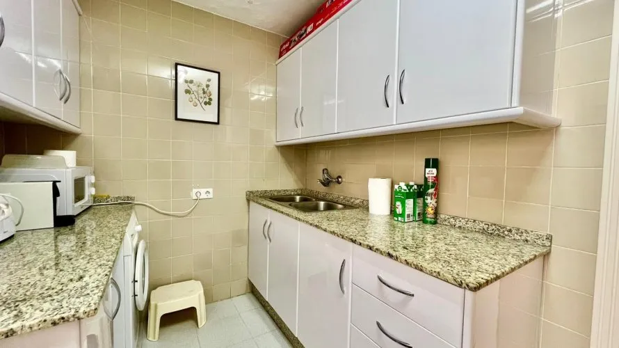 3 bedrooms apartment for sale, Torrevieja, Spain No. 994 № 23