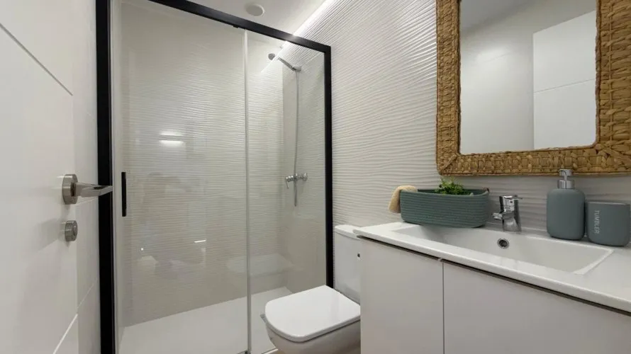 3 bedrooms apartment for sale, Torrevieja, Spain No. 231 № 12