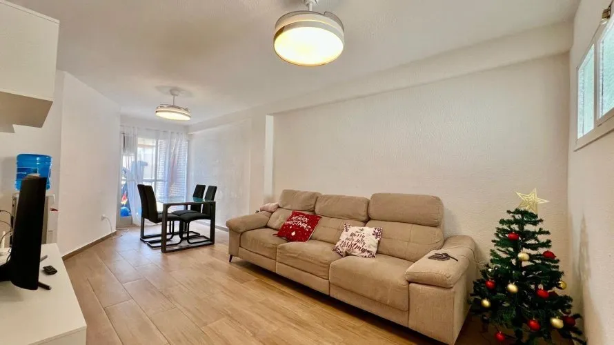 2 bedrooms penthouse for sale, Torrevieja, Spain No. 1024 № 7