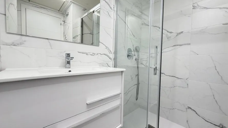 2 bedrooms apartment for sale, Torrevieja, Spain No. 1000 № 20