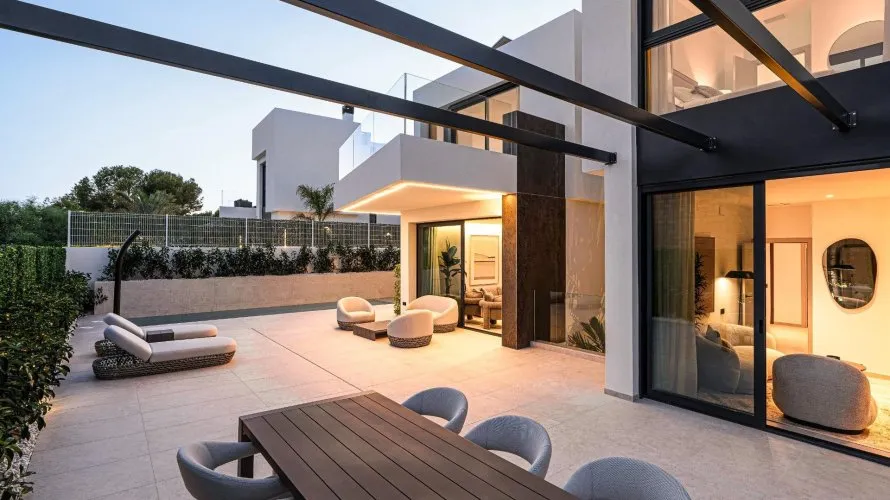 4 bedrooms villa for sale, La Nucia, Spain No. 637 № 2