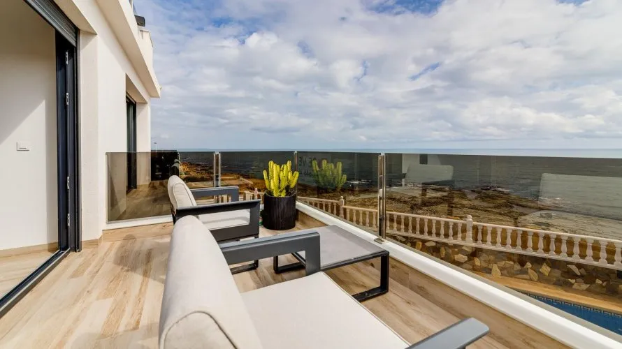 210m² villa for sale, Torrevieja, Spain No. 720 № 5