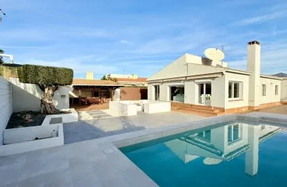 3 bedrooms apartment for sale, El Campello, Spain No. 1013