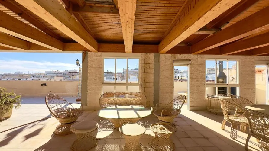 2 bedrooms penthouse for sale, Torrevieja, Spain No. 964 № 28