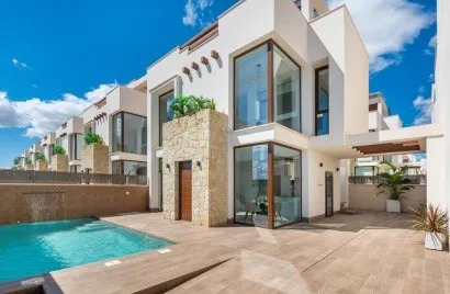 3 bedrooms villa for sale, La Herrada, Spain No. 606