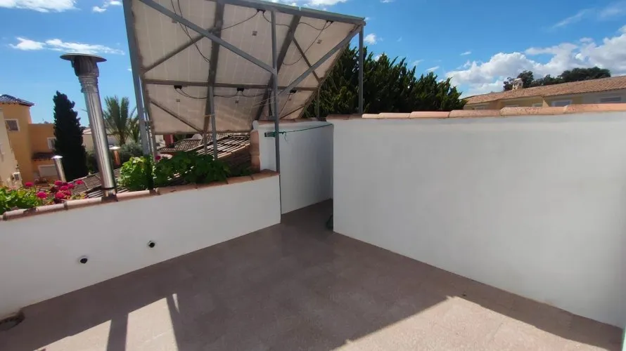 209m² house for sale, Alicante, Spain No. 950 № 3