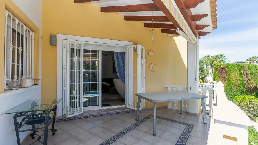 194m² villa for sale, Alicante, Spain No. 1360 № 3