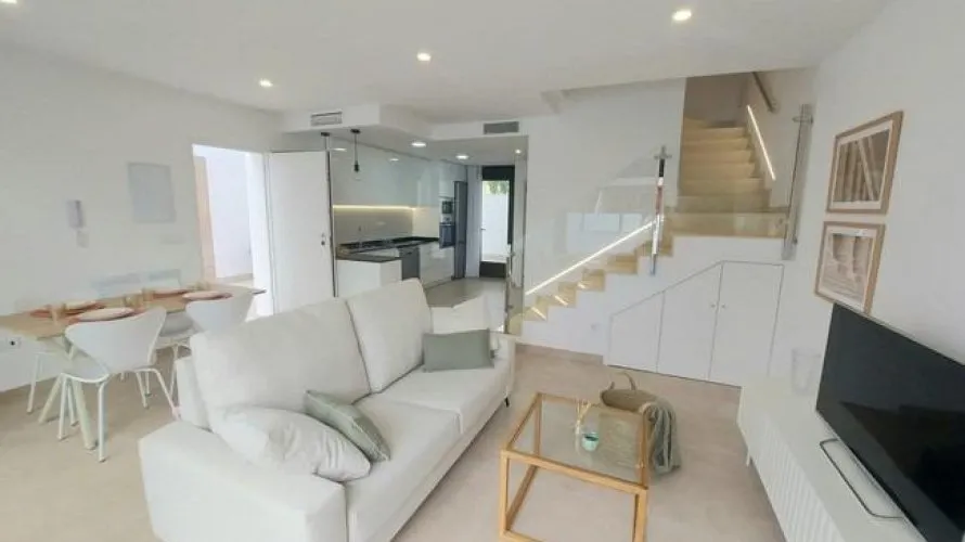 3 bedrooms villa for sale, San Pedro del Pinatar, Spain No. 490 № 4