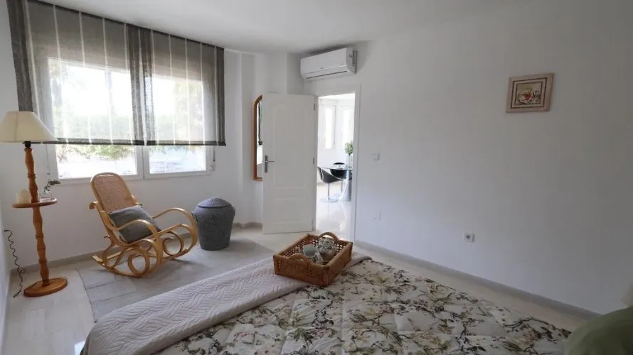 3 bedrooms apartment for sale, Torrevieja, Spain No. 594 № 18