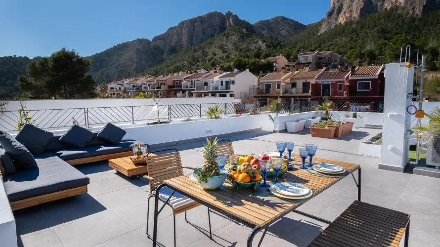3 bedrooms villa for sale, Polop, Spain No. 267