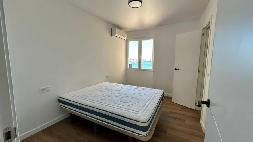 2 bedrooms apartment for sale, Torrevieja, Spain No. 150 № 24