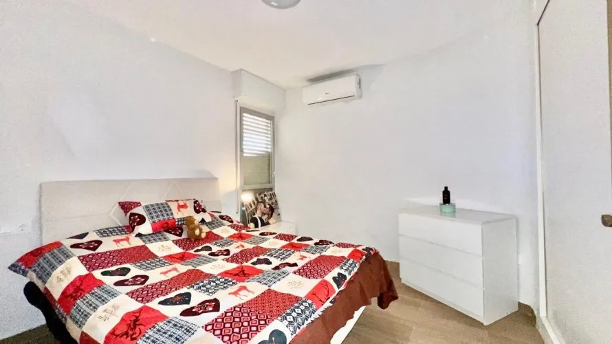2 bedrooms penthouse for sale, Torrevieja, Spain No. 1024 № 28