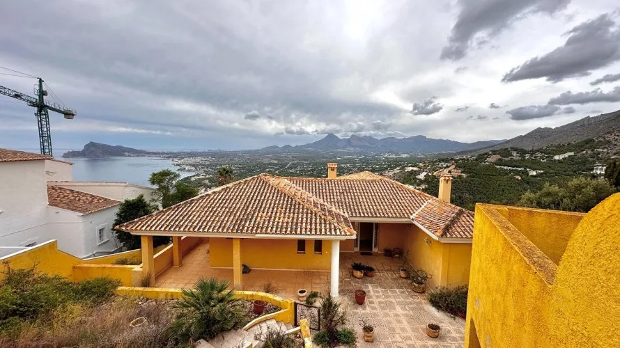 5 bedrooms villa for sale, Zona Altea Hills, Spain No. 498 № 27
