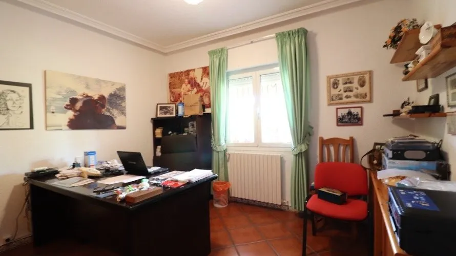 5 bedrooms apartment for sale, El Chaparral, Spain No. 562 № 12