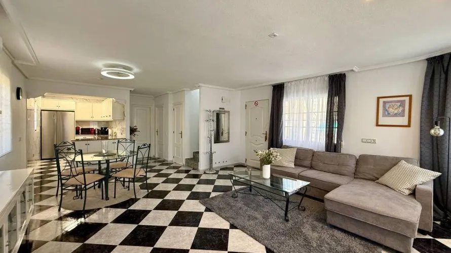 4 bedrooms villa for sale, Playa Flamenca II, Spain No. 169 № 1