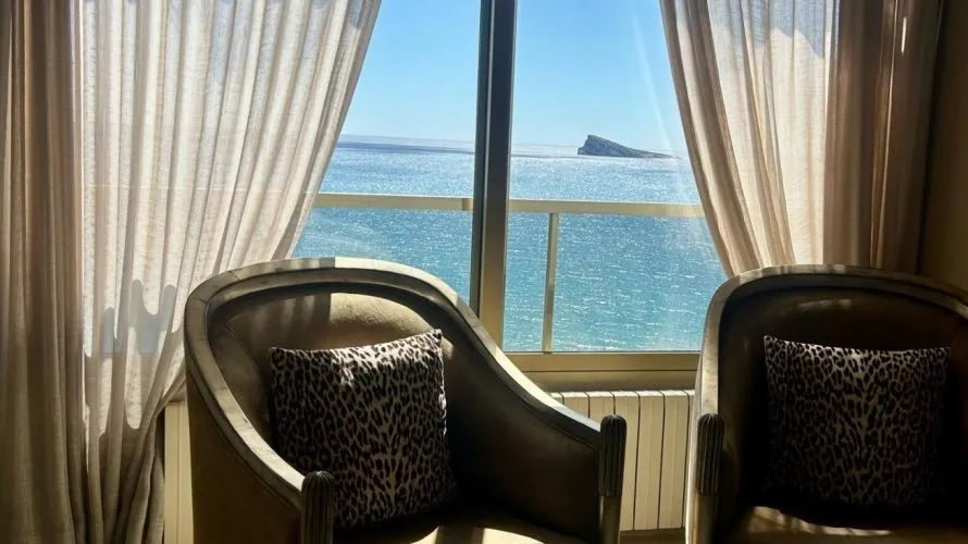 3 bedrooms apartment for sale, Benidorm, Spain No. 695 № 12
