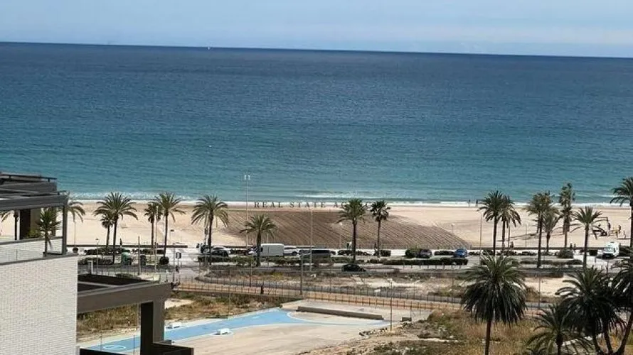 3 bedrooms penthouse for sale, Alicante, Spain No. 943 № 1