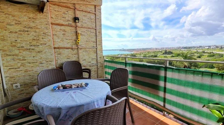 2 bedrooms apartment for sale, Torrevieja, Spain No. 1030