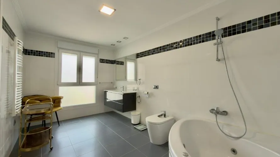 4 bedrooms penthouse for sale, Villajoyosa, Spain No. 1132 № 8