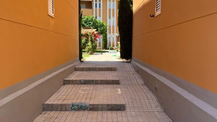 2 bedrooms apartment for sale, Denia, Spain No. 1319