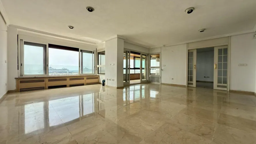 6 bedrooms penthouse for sale, Alicante, Spain No. 752 № 7
