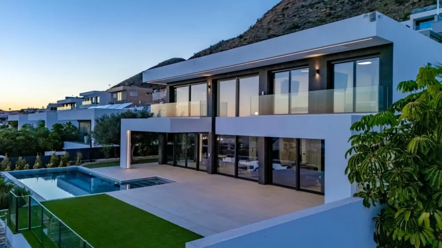 7 bedrooms villa for sale, Finestrat, Spain No. 703 № 28