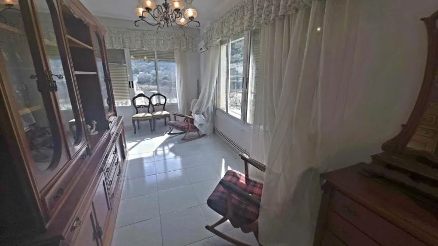 7 bedrooms house for sale, Guadalest, Spain No. 1199 № 1