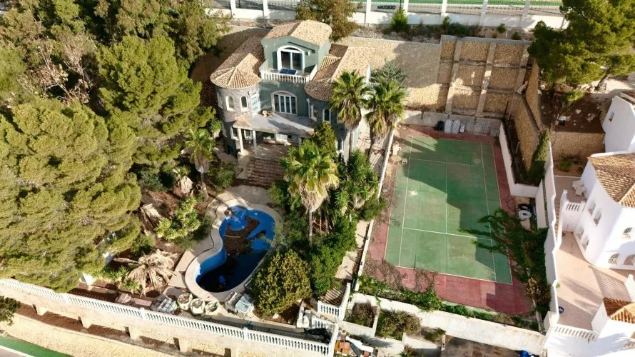 4 bedrooms house for sale, Zona Altea Hills, Spain No. 659 № 8