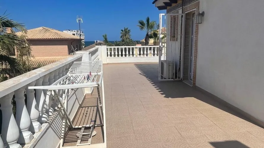 5 bedrooms house for sale, Torrevieja, Spain No. 802 № 4