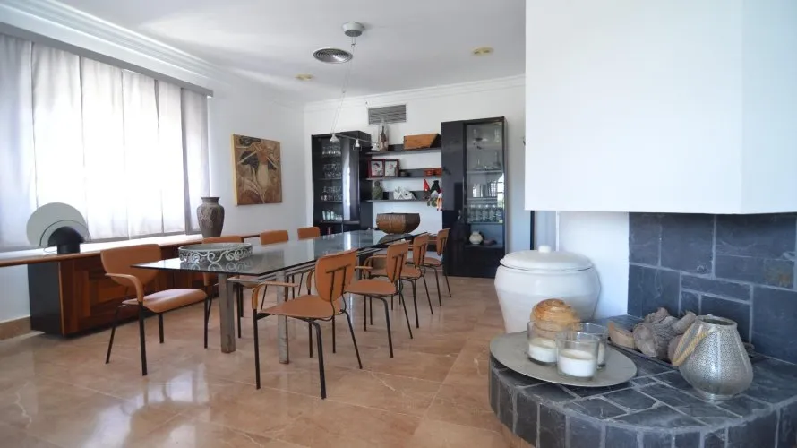 4 bedrooms villa for sale, Torrevieja, Spain No. 113 № 1