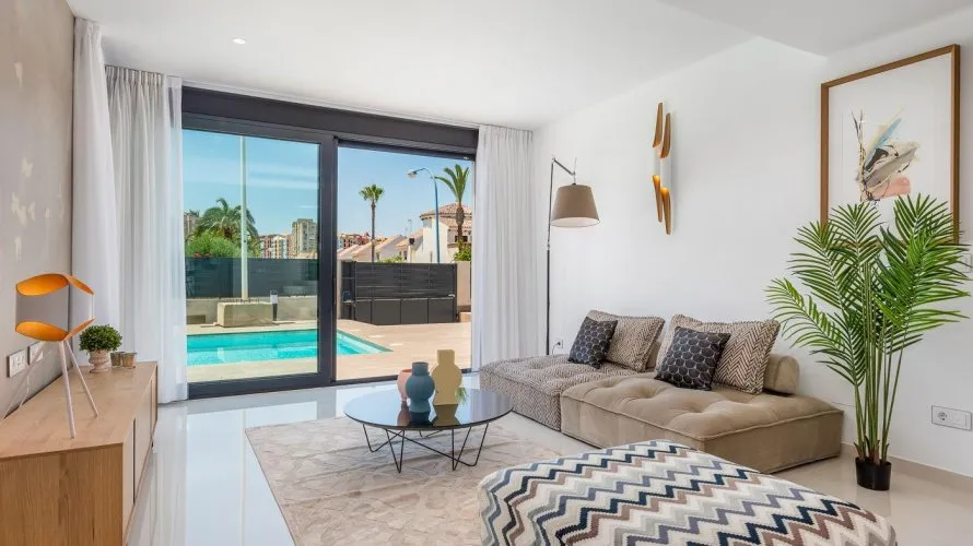 3 bedrooms villa for sale, Playa Honda, Spain No. 604