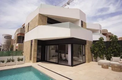 3 bedrooms villa for sale, La Florida, Spain No. 560