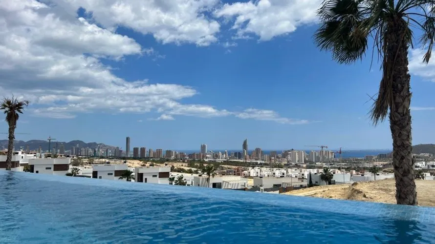 3 bedrooms penthouse for sale, Finestrat, Spain No. 678 № 2
