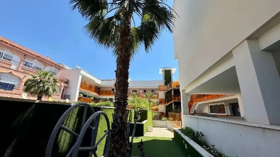 2 bedrooms apartment for sale, Torrevieja, Spain No. 739 № 21