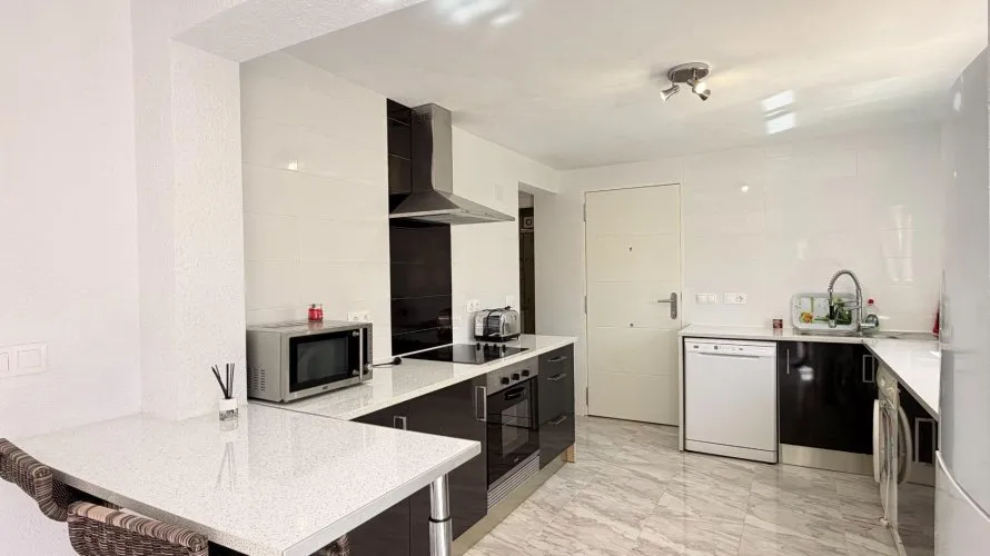 5 bedrooms villa for sale, Ciudad Quesada, Spain No. 1082 № 6
