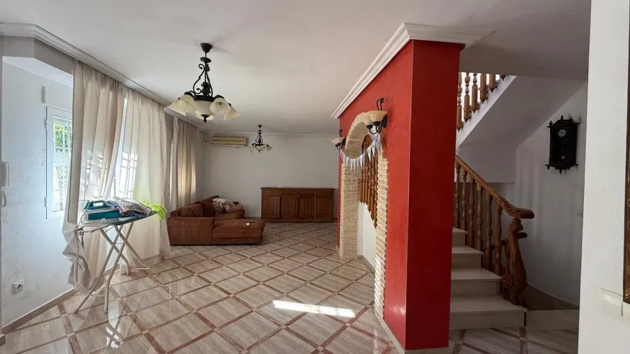 3 bedrooms house for sale, Torrevieja, Spain No. 1052 № 4