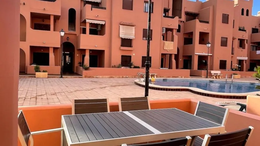2 bedrooms apartment for sale, Torrevieja, Spain No. 933 № 1