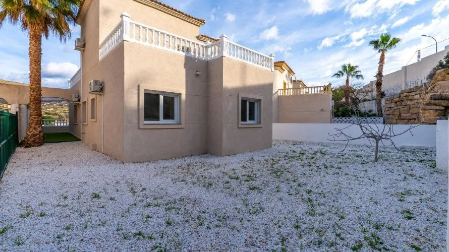 3 bedrooms apartment for sale, El Campello, Spain No. 237 № 5