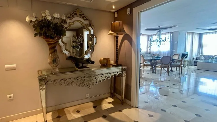 3 bedrooms apartment for sale, Benidorm, Spain No. 695 № 15