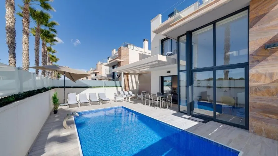 3 bedrooms villa for sale, La Zenia, Spain No. 247 № 21
