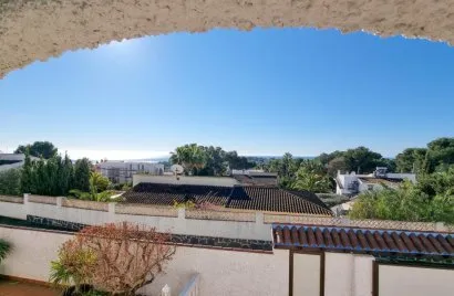 6 bedrooms villa for sale, Moraira, Spain No. 500