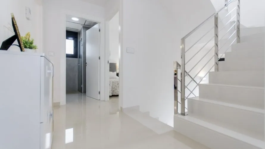 4 bedrooms villa for sale, San Miguel de Salinas, Spain No. 348 № 13