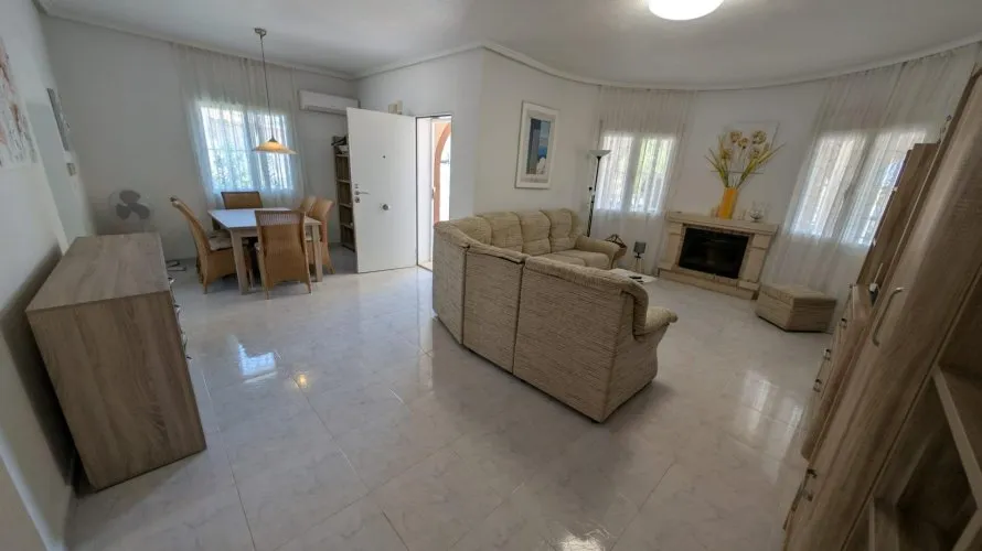 3 bedrooms apartment for sale, Rojales, Spain No. 767 № 2