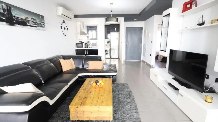 2 bedrooms apartment for sale, La Zenia, Spain No. 935 № 4